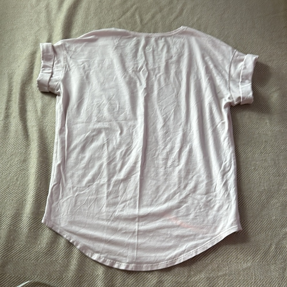 Lululemon short sleeve tee and joggers lot size 4 - Picture 16 of 16
